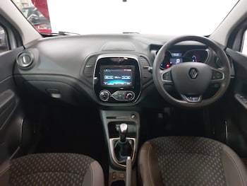 Used Renault Captur 2018 for sale - 78700407: Photo
