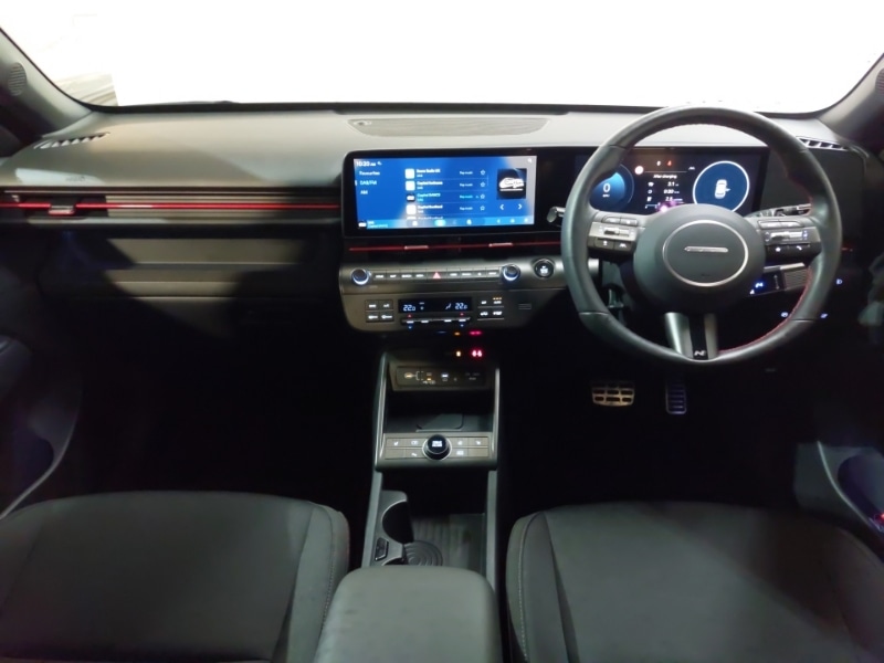 Used Hyundai KONA 2025 for sale - 76233347: Photo 2