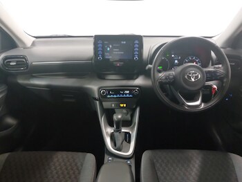 Used Toyota Yaris 2023 for sale - 78441221: Photo