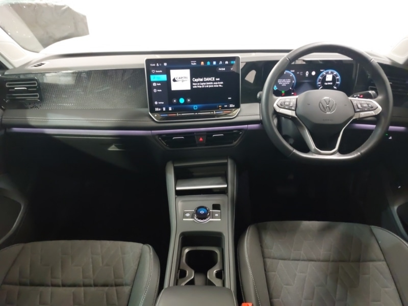 Used Volkswagen Tiguan 2024 for sale - 78202640: Photo 2