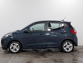 Used Hyundai i10 2021 for sale - 77278240: Photo