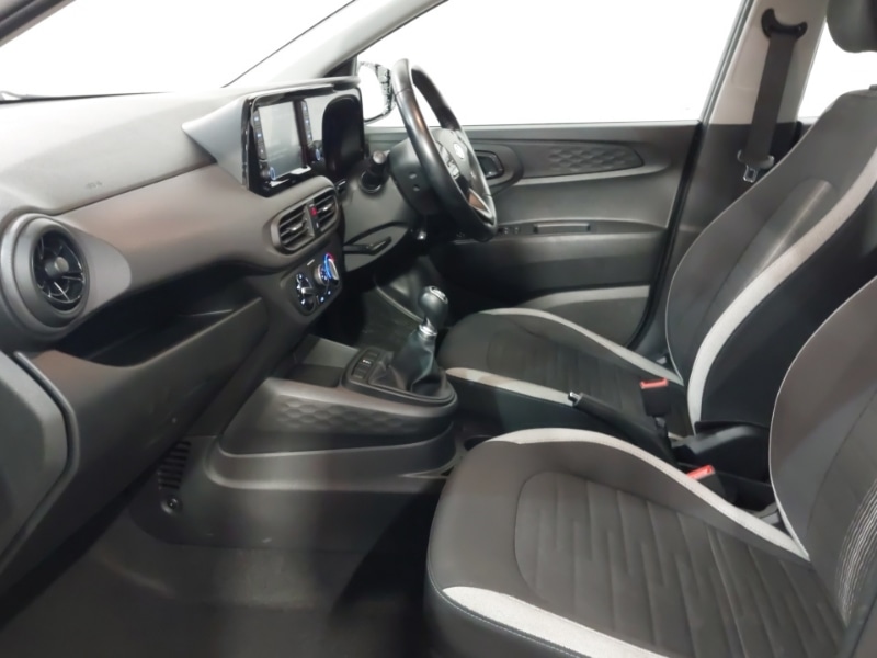 Used Hyundai i10 2021 for sale - 77278240: Photo 5