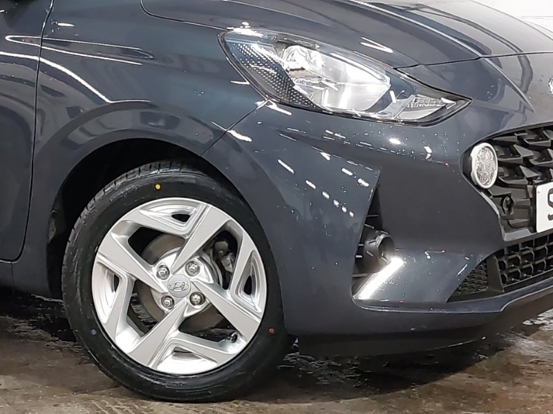 Used Hyundai i10 2021 for sale - 77278240: Photo 9