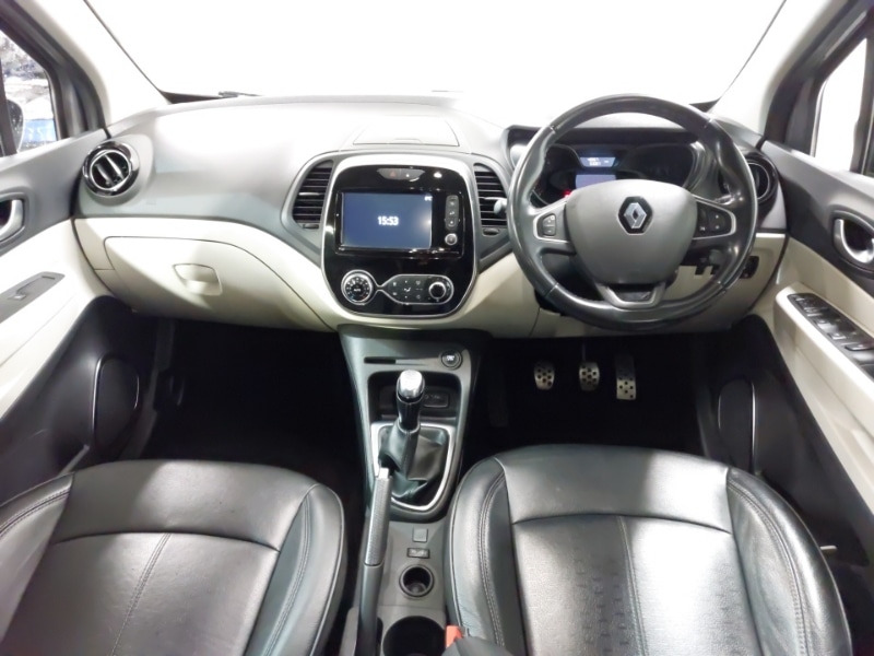Used Renault Captur 2019 for sale - 77352561: Photo 2