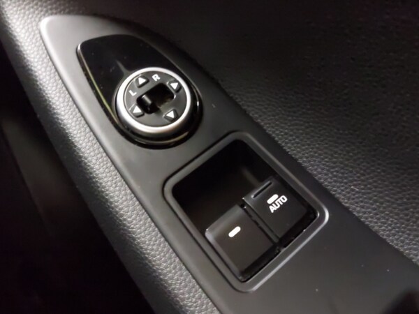 Used Hyundai i20 2018 for sale - 76297933: Photo 19