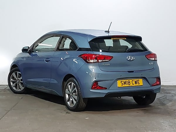 Used Hyundai i20 2018 for sale - 76297933: Photo 3