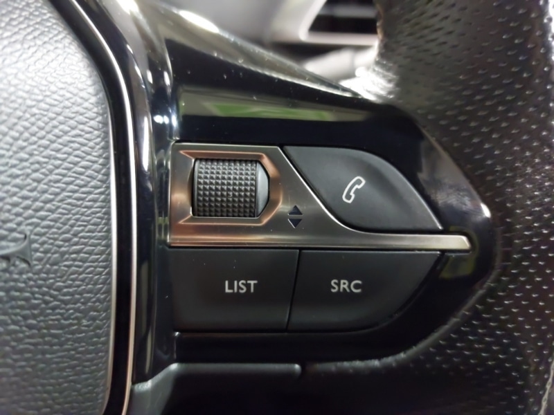 Used Peugeot 3008 2019 for sale - 76543373: Photo 13