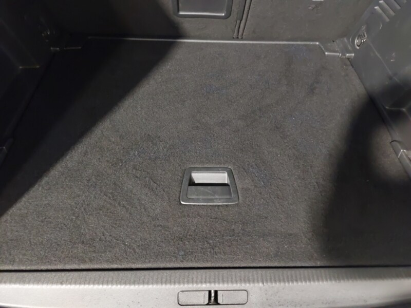 Used Peugeot 3008 2019 for sale - 76543373: Photo 8