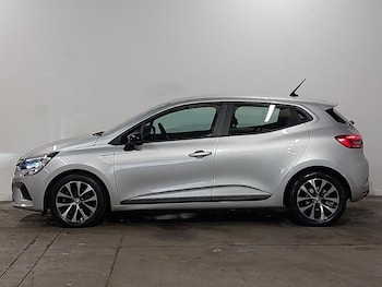 Used Renault Clio 2023 for sale - 78283507: Photo