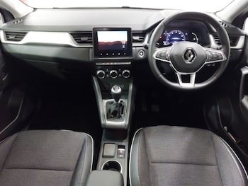 Used Renault Captur 2023 for sale - 78940918: Photo