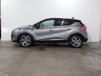 Used Renault Captur 2023 for sale - 78940918: Photo