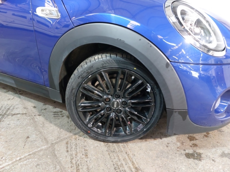 Used MINI Hatch 2018 for sale - 76135064: Photo 9