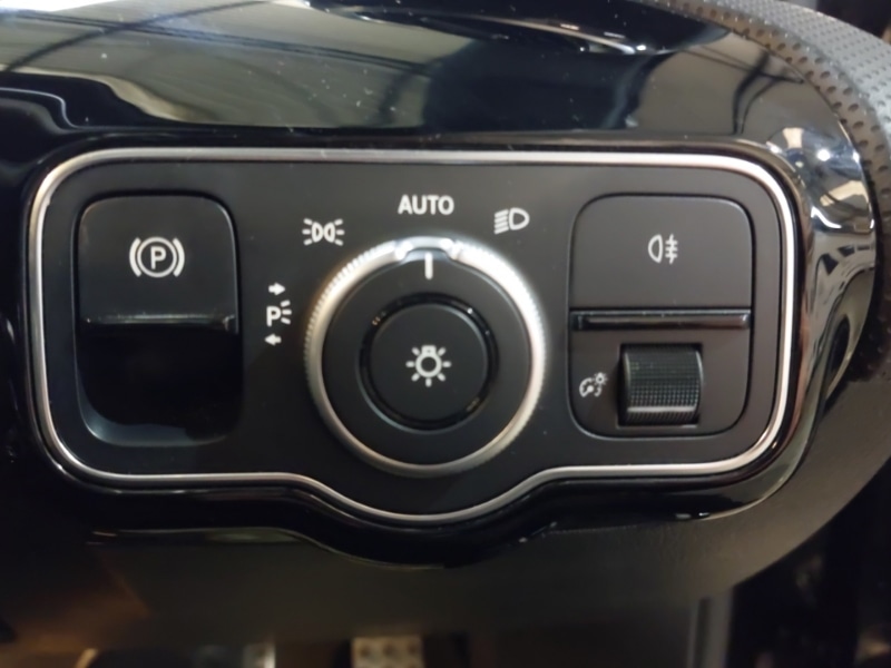 Used Mercedes-Benz A-Class 2019 for sale - 77526592: Photo 12