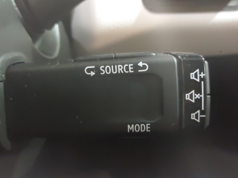 Used Renault Clio 2022 for sale - 76707709: Photo 15