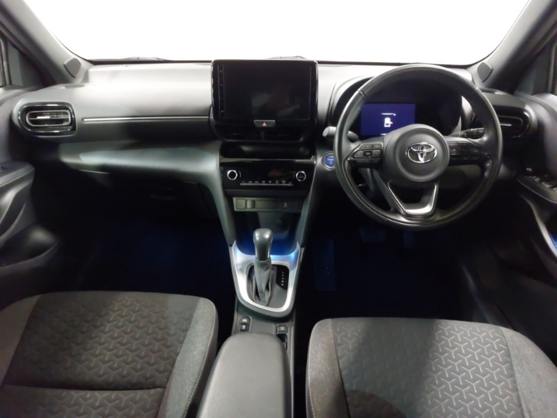 Used Toyota Yaris Cross 2022 for sale - 77062391: Photo 2