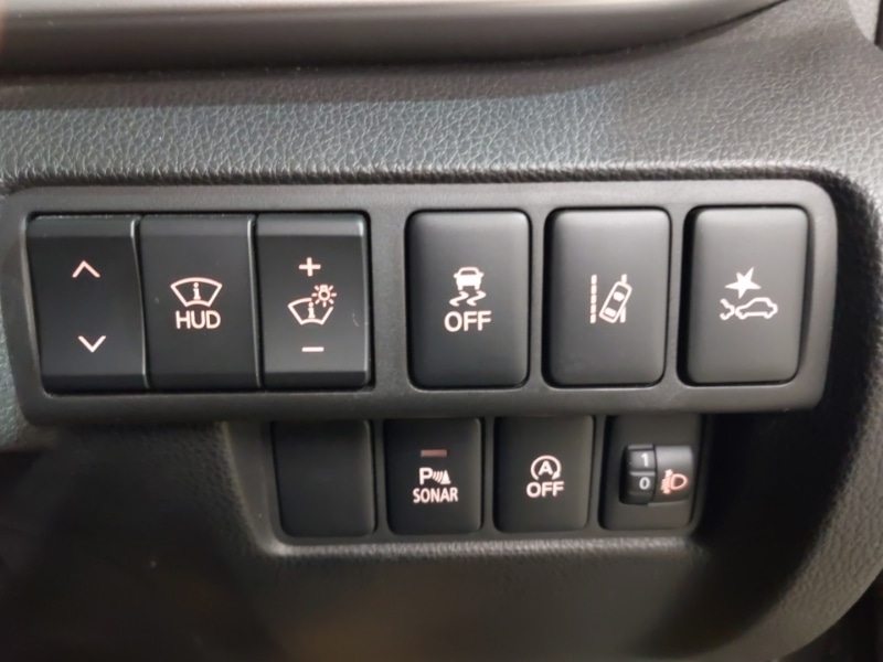 Used Mitsubishi Eclipse Cross 2018 for sale - 76606233: Photo 12