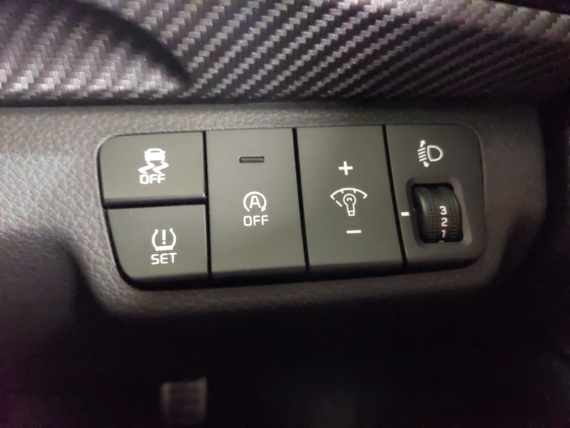 Used Kia Stonic 2022 for sale - 76465097: Photo 18