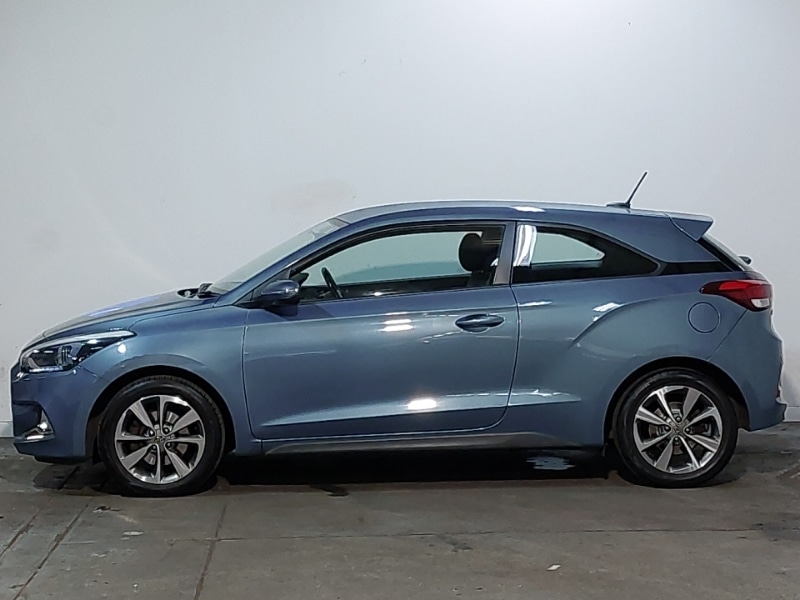 Used Hyundai i20 2018 for sale - 76721616: Photo 4