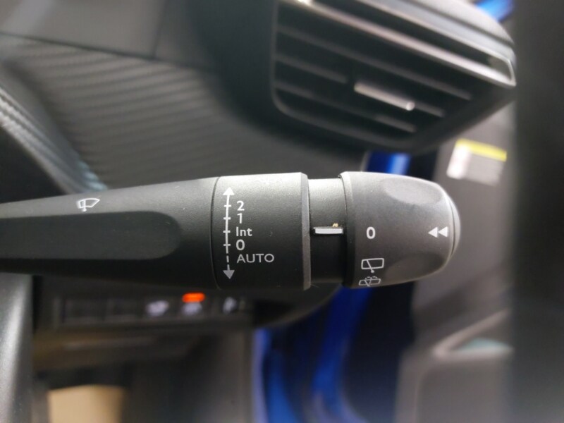 Used Peugeot 2008 2021 for sale - 77933244: Photo 14