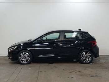 Used Hyundai i20 2024 for sale - 74683622: Photo