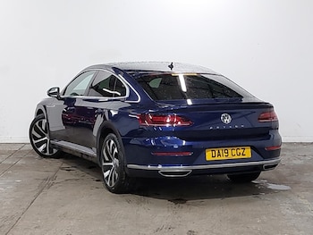 Used Volkswagen Arteon 2019 for sale - 78837478: Photo