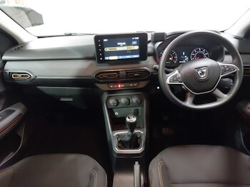 Used Dacia Sandero Stepway 2021 for sale - 77987781: Photo