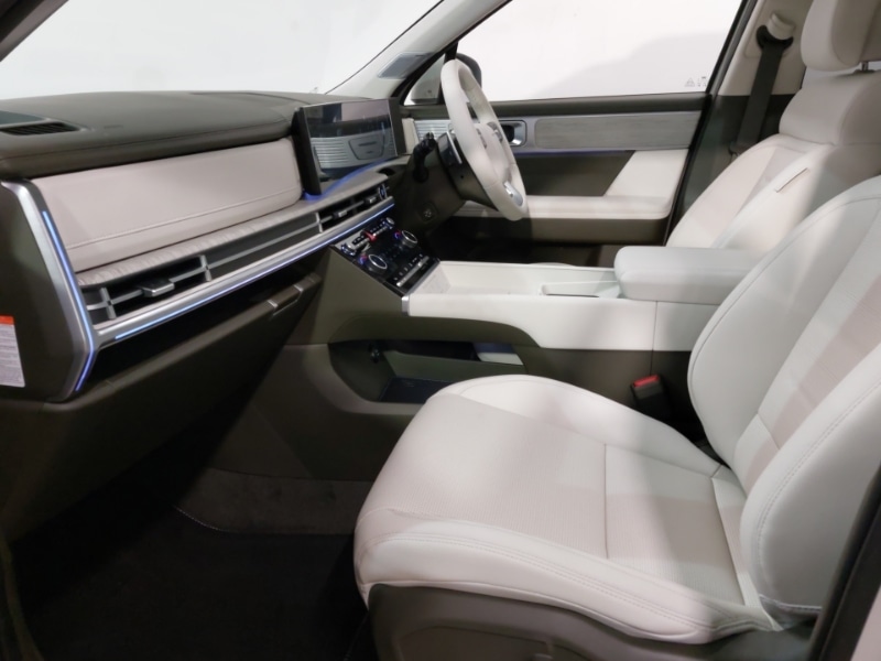 Used Hyundai Santa Fe 2025 for sale - 76506880: Photo 5