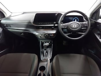 Used Hyundai i20 2024 for sale - 77223642: Photo