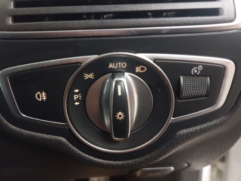 Used Mercedes-Benz C Class 2018 for sale - 78169753: Photo 15