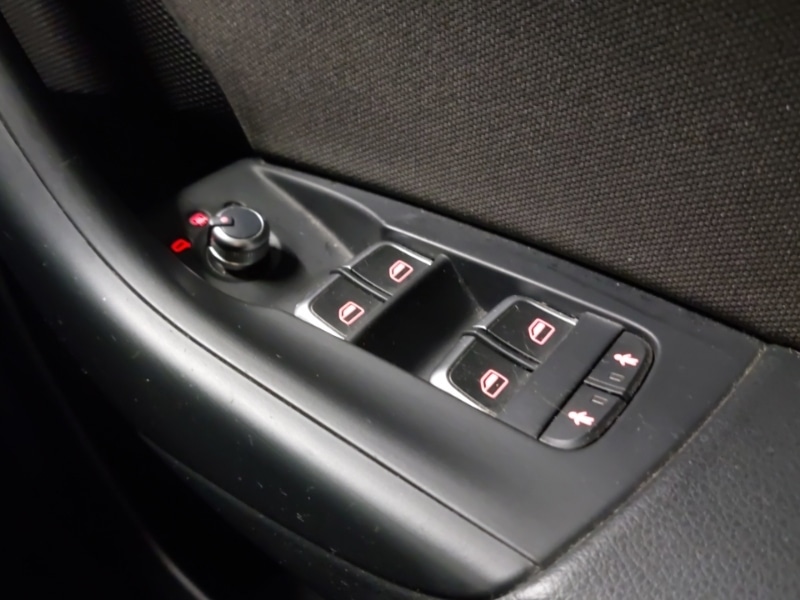 Used Audi Q3 2017 for sale - 77418969: Photo 18