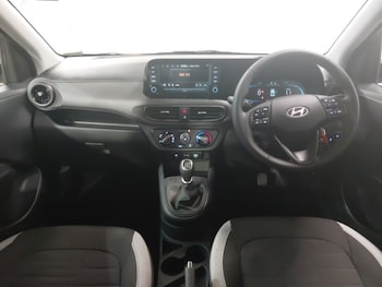 Used Hyundai i10 2025 for sale - 77154786: Photo