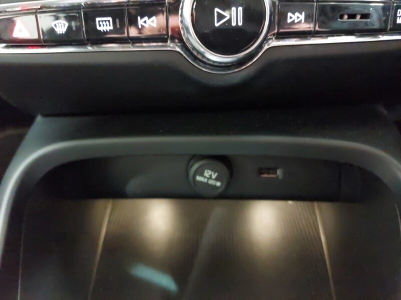 Used Volvo XC40 2019 for sale - 76834371: Photo 17