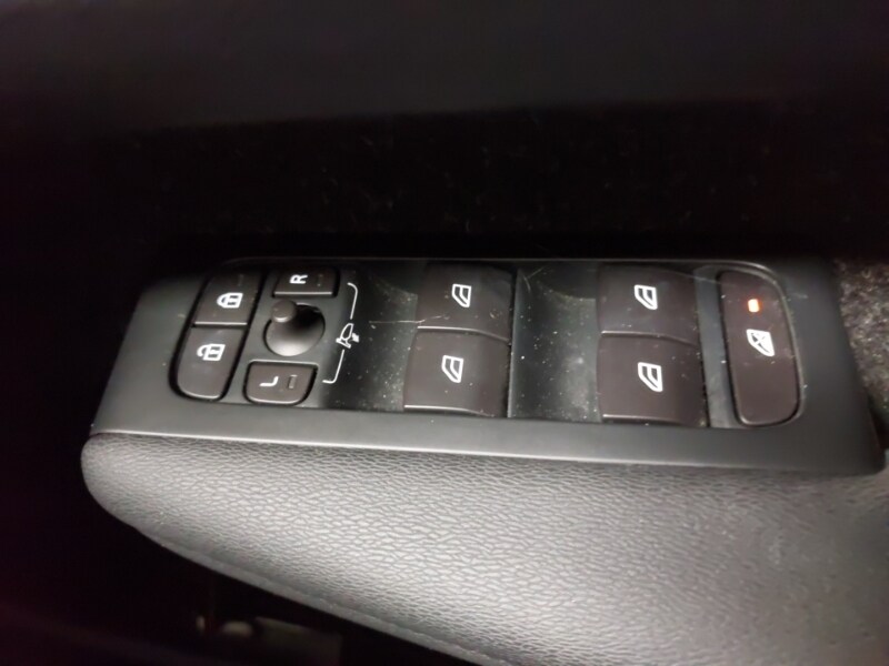 Used Volvo XC40 2019 for sale - 76834371: Photo 19