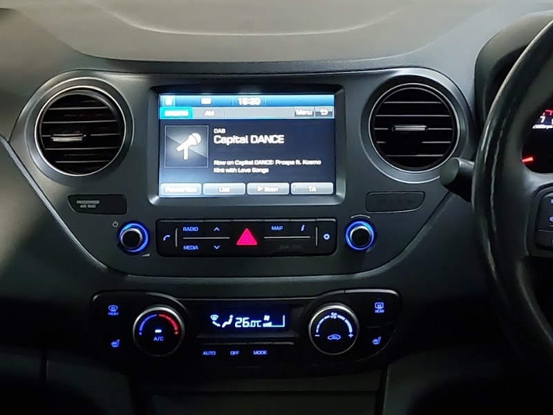 Used Hyundai i10 2017 for sale - 76397535: Photo 11