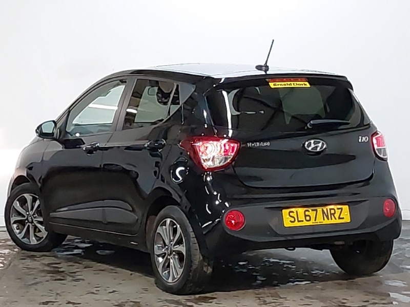 Used Hyundai i10 2017 for sale - 76397535: Photo 3