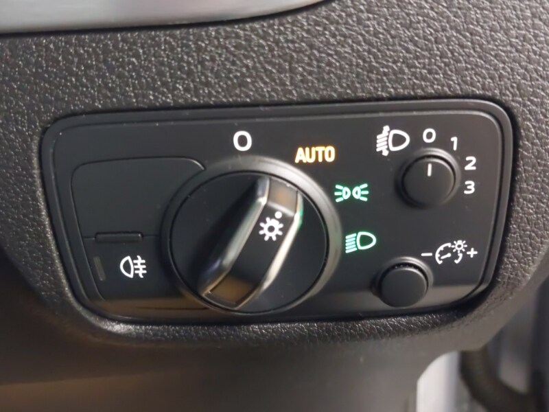 Used Audi Q2 2017 for sale - 78040946: Photo 12