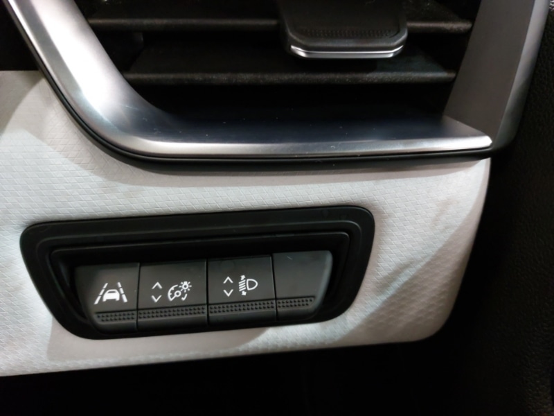 Used Renault Clio 2021 for sale - 77847173: Photo 18