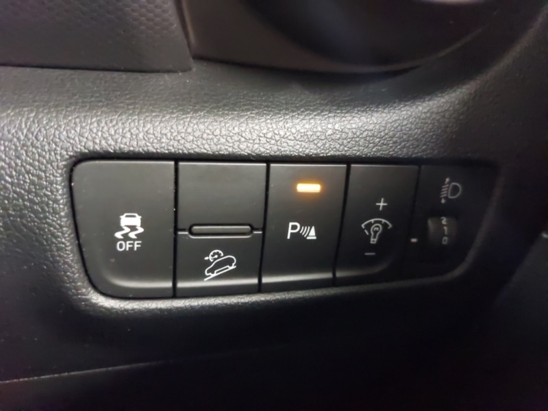 Used Hyundai KONA 2022 for sale - 76506895: Photo 18