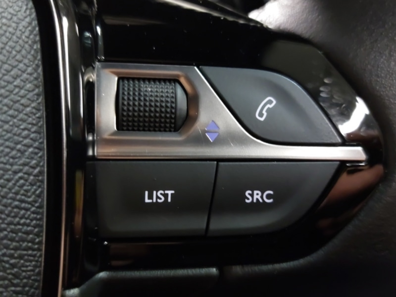 Used Peugeot 2008 2023 for sale - 77433783: Photo 12