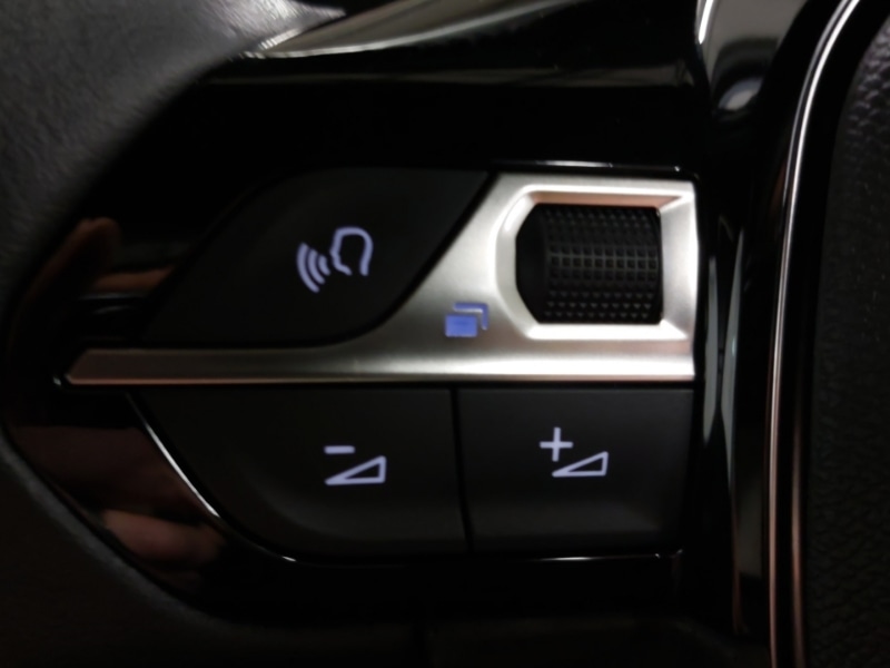 Used Peugeot 2008 2023 for sale - 77433783: Photo 13