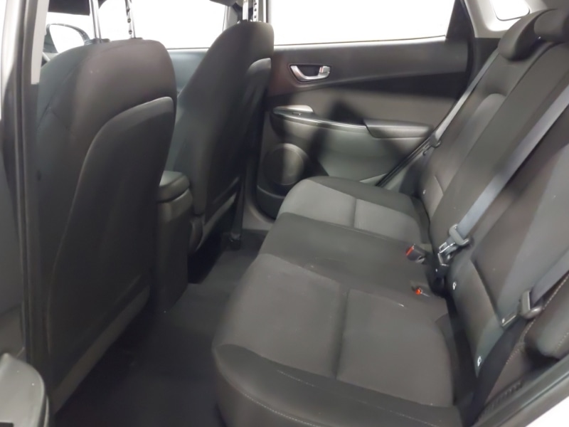 Used Hyundai KONA 2023 for sale - 77439523: Photo 6