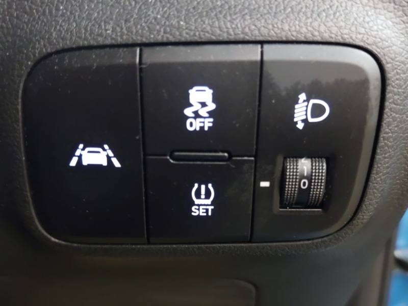 Used Hyundai i10 2023 for sale - 77424312: Photo 12