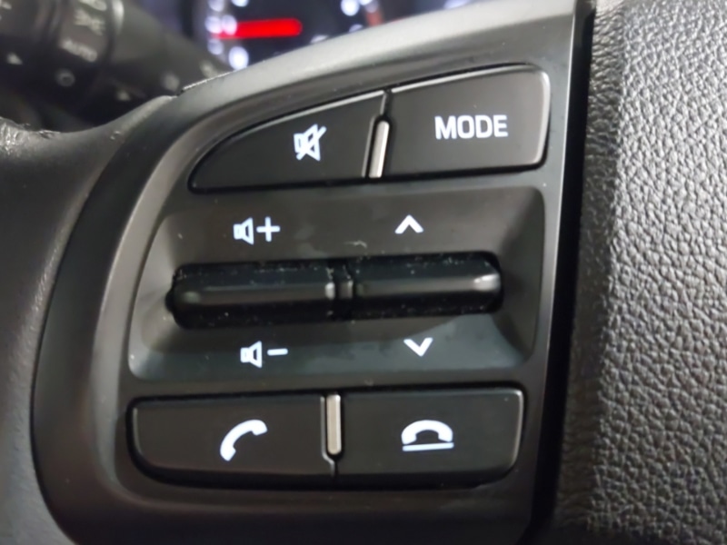 Used Hyundai i10 2023 for sale - 77424312: Photo 14