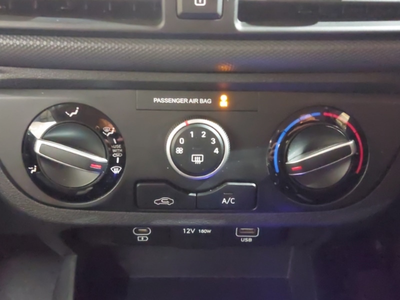 Used Hyundai i10 2024 for sale - 77070070: Photo 18