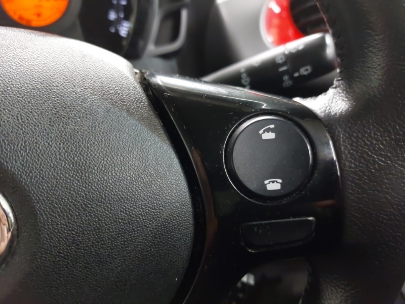 Used Toyota AYGO 2019 for sale - 77605903: Photo 13