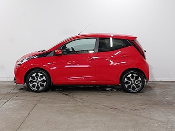 Used Toyota AYGO 2019 for sale - 77605903: Photo