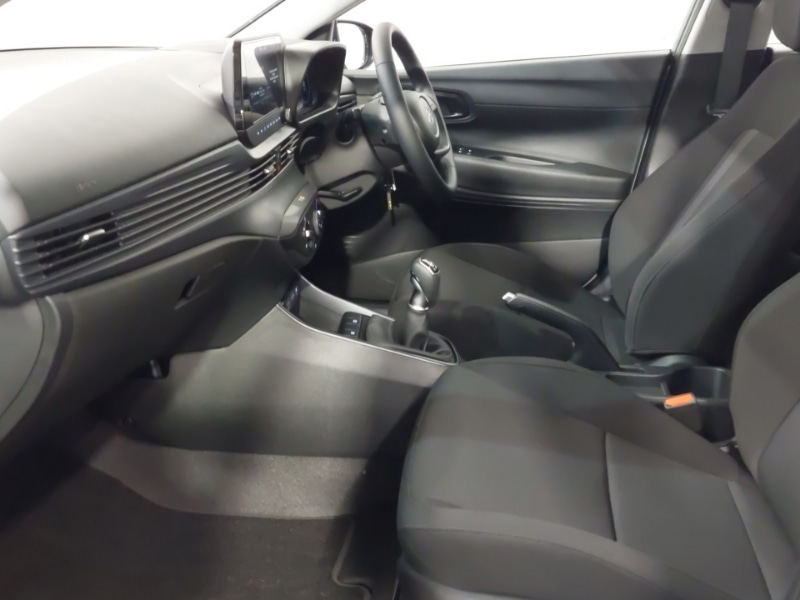 Used Hyundai i20 2025 for sale - 76493150: Photo 5