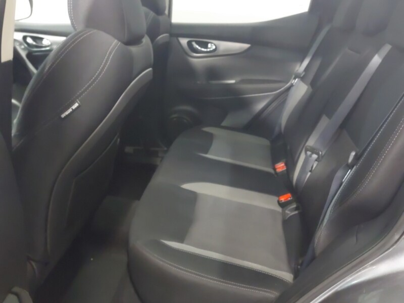 Used Nissan Qashqai 2017 for sale - 78079780: Photo 6