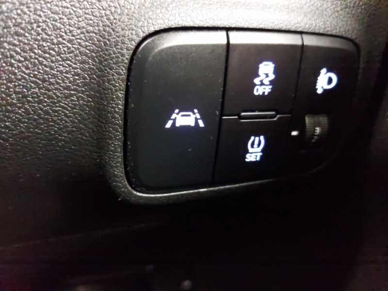 Used Hyundai i10 2021 for sale - 76613720: Photo 18