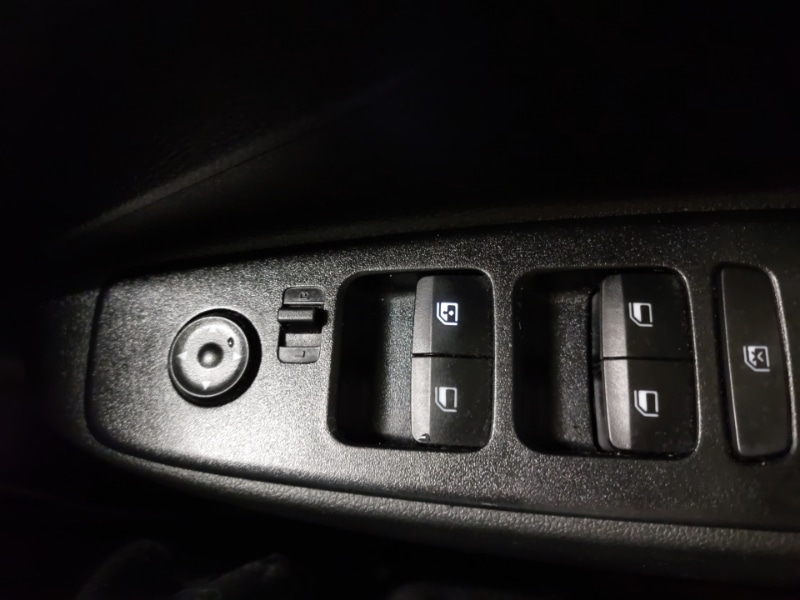 Used Hyundai i10 2021 for sale - 76613720: Photo 19